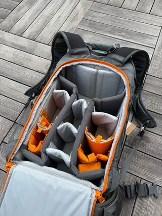Mochila Lowepro Whistler 450 AW II