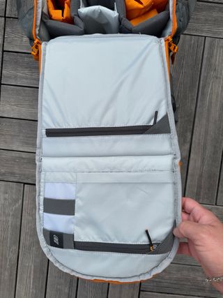 Mochila Lowepro Whistler 450 AW II