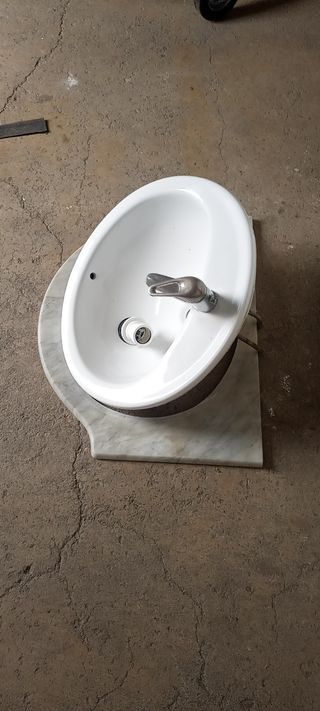 Lavabo con mármol 
