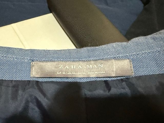 Traje azul claro Zara  2 corbatas  2 pajaritas