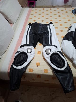 Mono moto,mono,guantes