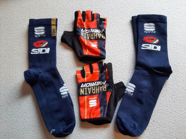Guantes y Calcetines Sportful