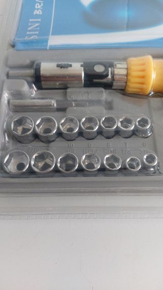 Estuche destornillador, puntas y vasos