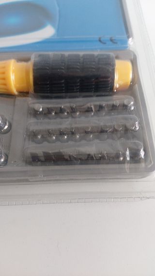 Estuche destornillador, puntas y vasos