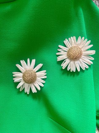 Vestido Zara y pendientes