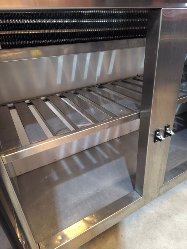 Mueble cafetero refrigerado