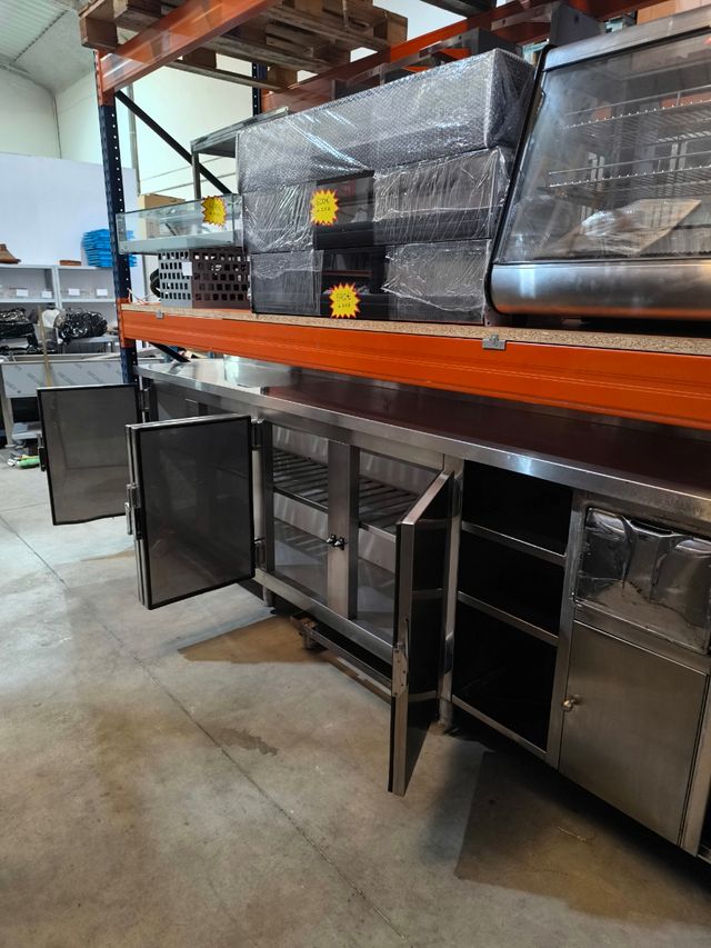 Mueble cafetero refrigerado