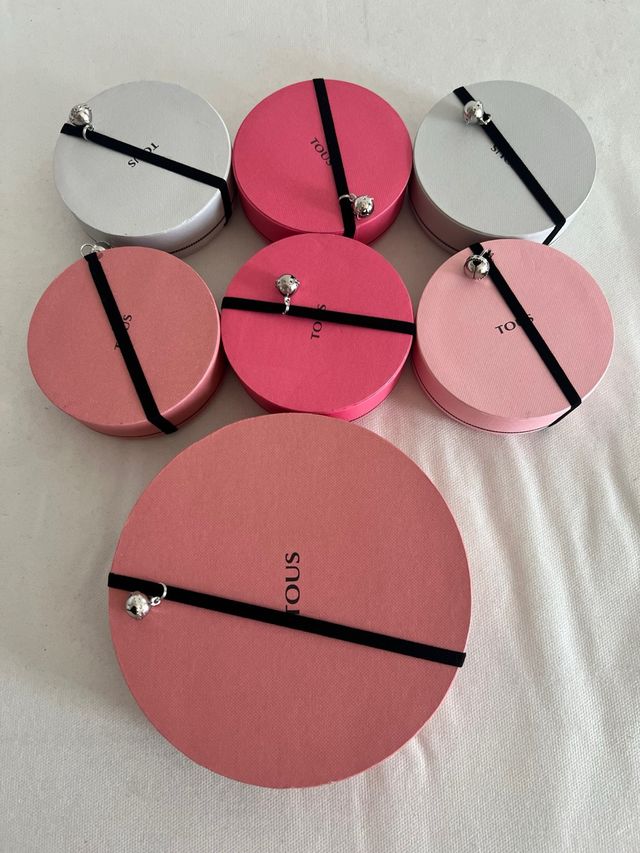 Lote de 7 joyeros medianos Tous