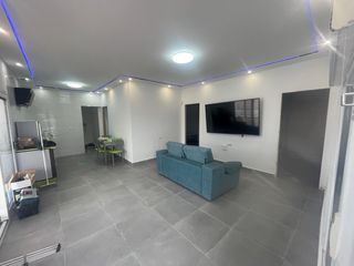 se alquila casa en trigueros