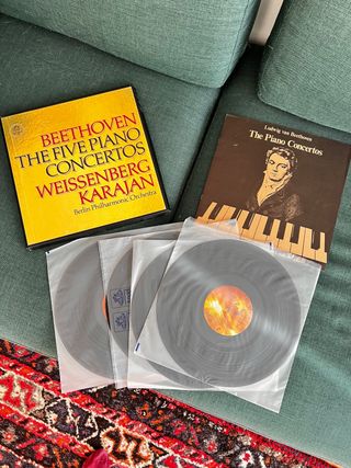 BEETHOVEN THE FIVE PIANO CONCERTOS