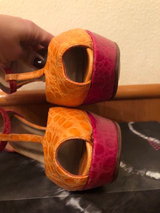 URSULA MASCARO Sandalias tacon naranja rosa 38