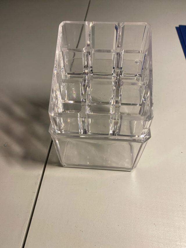 Organizador metraquilato