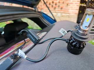 Juego de bombillas led h7 usadas