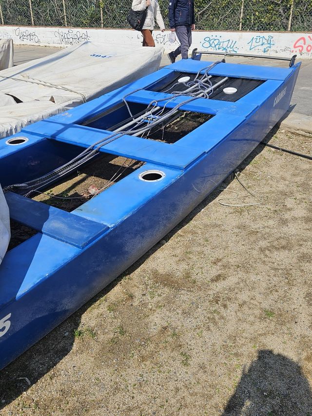 Patí a vela català complet