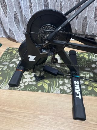 Rodillo inteligente zwift
