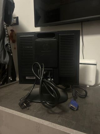 Monitor PC 15 pollici HP