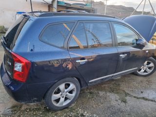 KIA Carens 2010