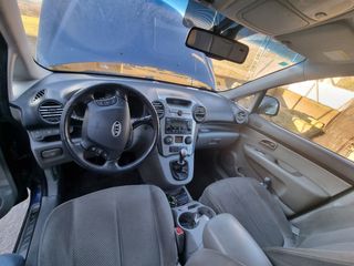KIA Carens 2010
