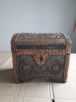 Se vende arcón antiguo
