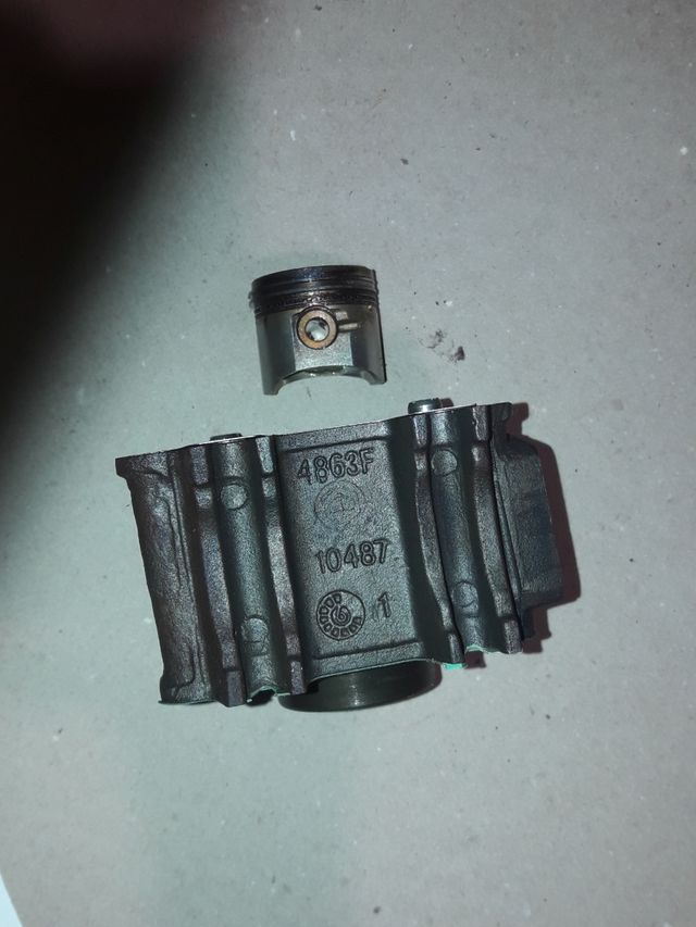 Cilindro piaggio zip 4t 49cc 