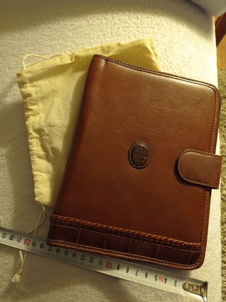 Porta documentos piel