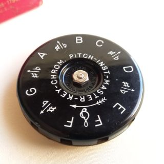 Antiga 1920's Harmónica Circular "The Master Key"