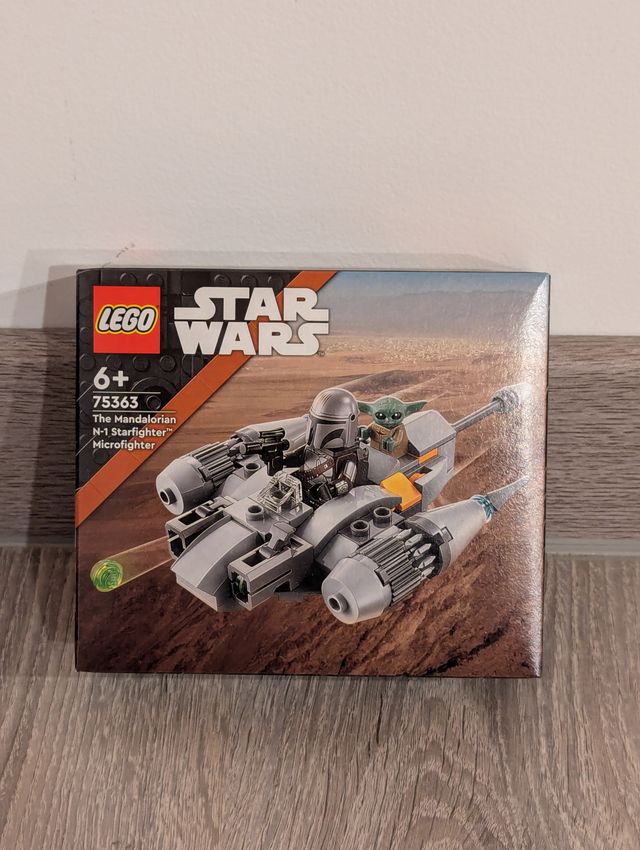 Starfighter - microfighter - mandalorian. Lego 753