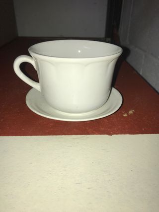 3 tazones antiguos con plato