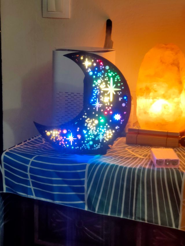 Lampara luna de madera