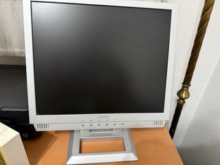 Pantalla ordenador sobremesa