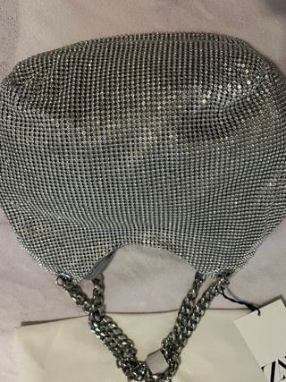 Bolso brillo Zara