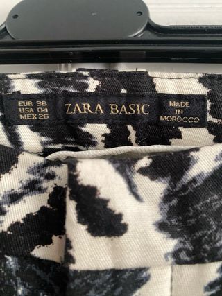 Pantalón de vestir estampado Zara