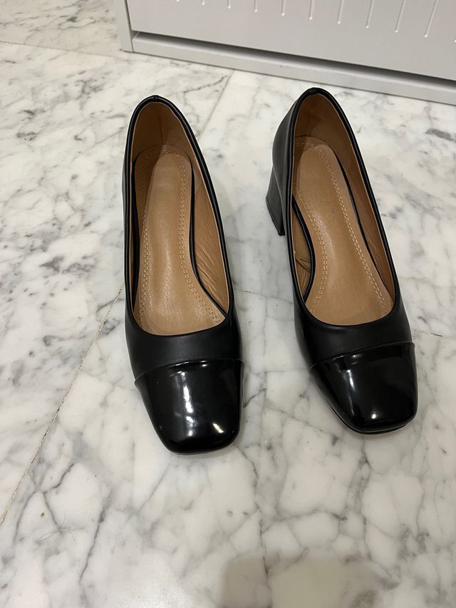 Zapatos negros salón