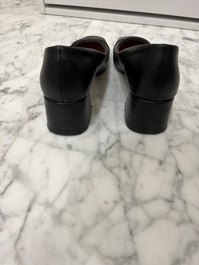 Zapatos negros salón