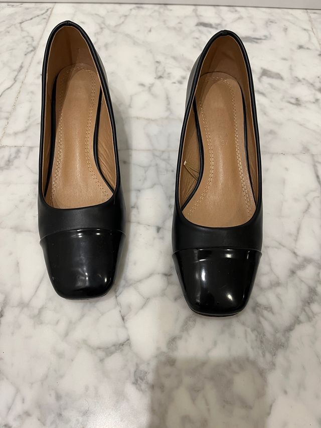 Zapatos negros salón