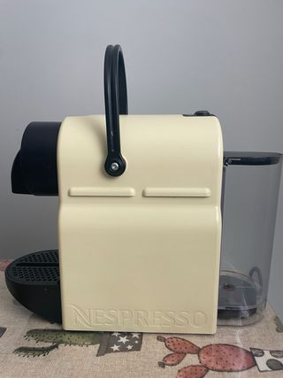 Cafetera Nespresso