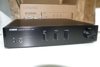 Amplificador integrado Yamaha A670