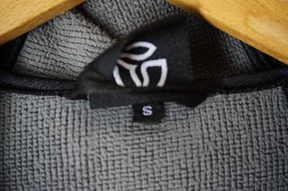 CHAQUETA CORTAVIENTOS TERNUA HOMBRE   