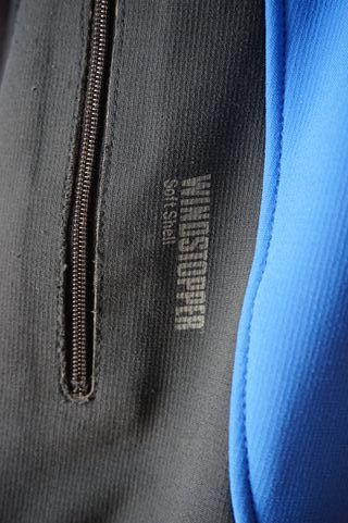 CHAQUETA CORTAVIENTOS TERNUA HOMBRE   