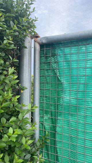 Puerta parcela malla galvanizada 4 x 2