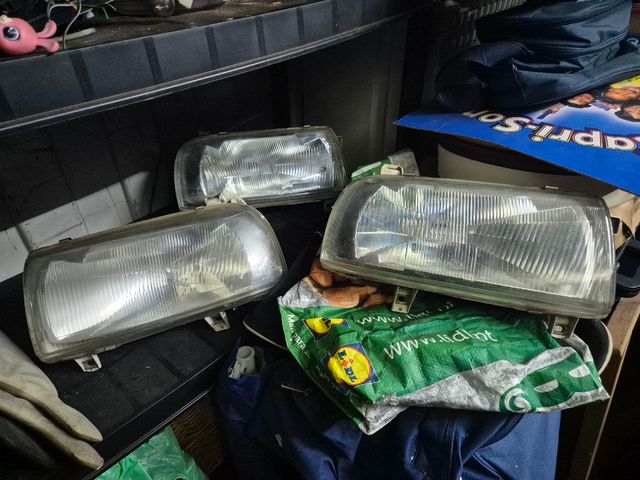 Faróis VW Vento Hella originais