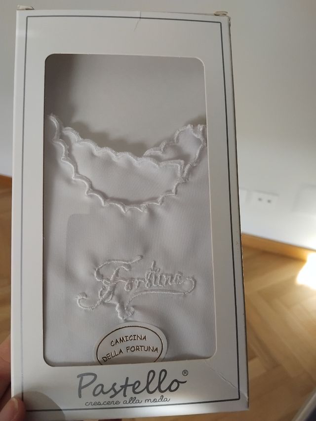 Camicina della fortuna nuova