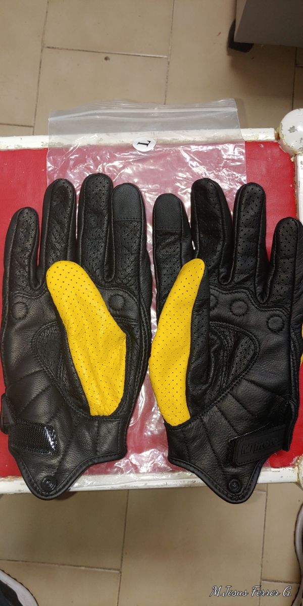 Guantes moto