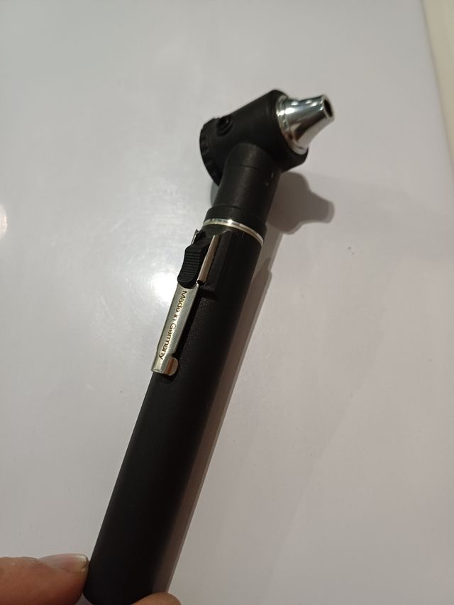 Otoscopio riester ri-mini