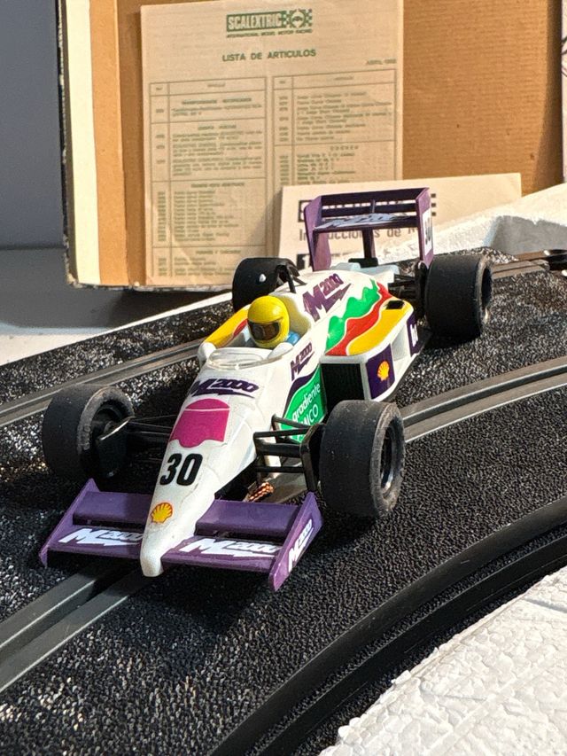 Scalextric GP11
