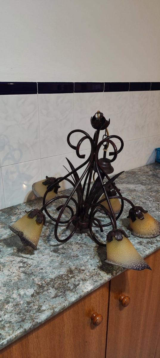 Lámpara de forja, techo