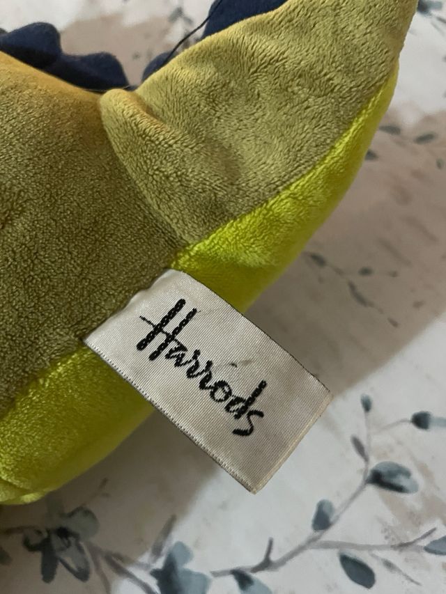 Harrods t rex dinosour