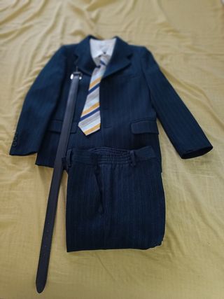 3 trajes comunión chico
