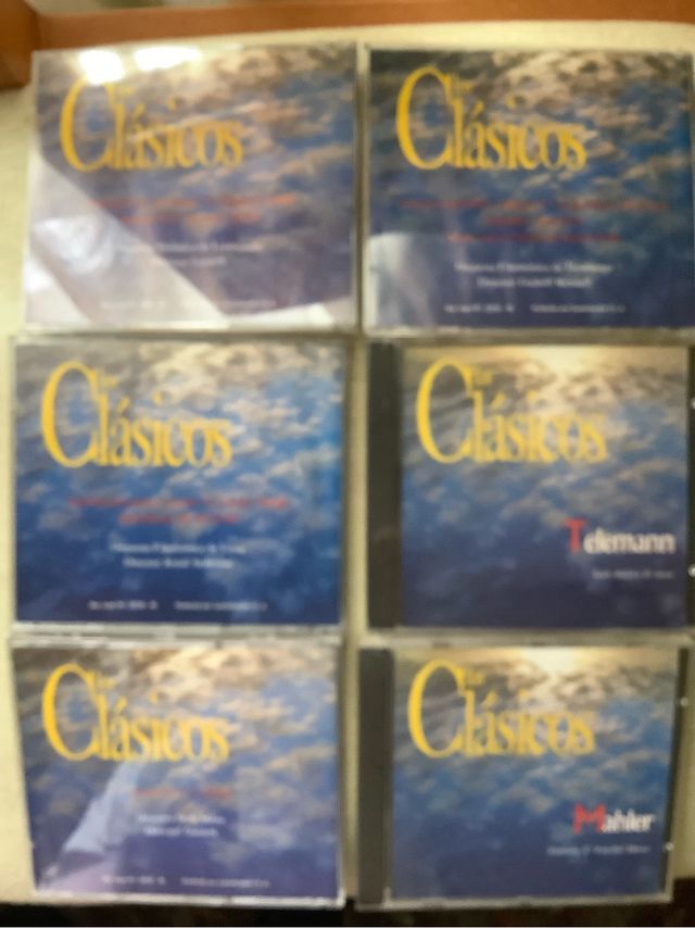 14. CD de música clásica.