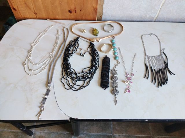 Lote bisutería variada